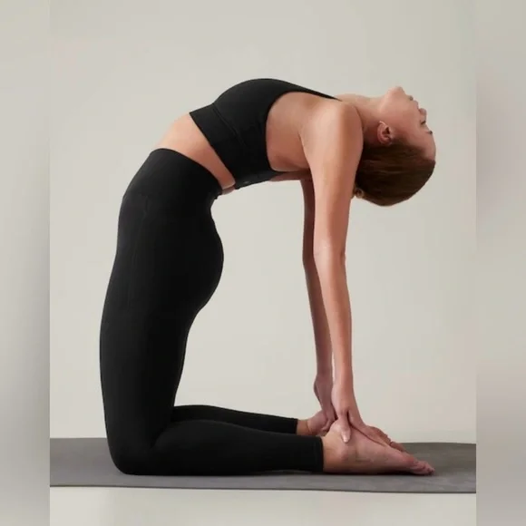 Athleta Transcend Stash Tight, Black, Large - Picture 9 of 11